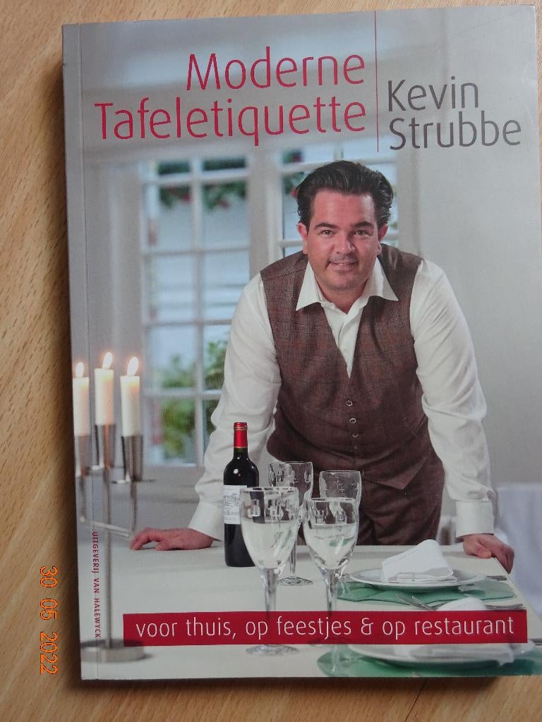 Moderne tafeletiquette van Kevin Strubbe **NIEUW**, Boeken, Gezondheid, Dieet en Voeding, Nieuw, Ophalen of Verzenden