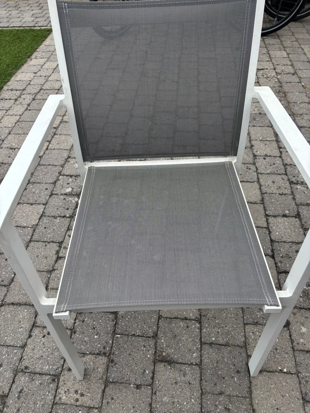 Mooie ronde tuintafel met 8 stoelen, Ophalen, Zo goed als nieuw