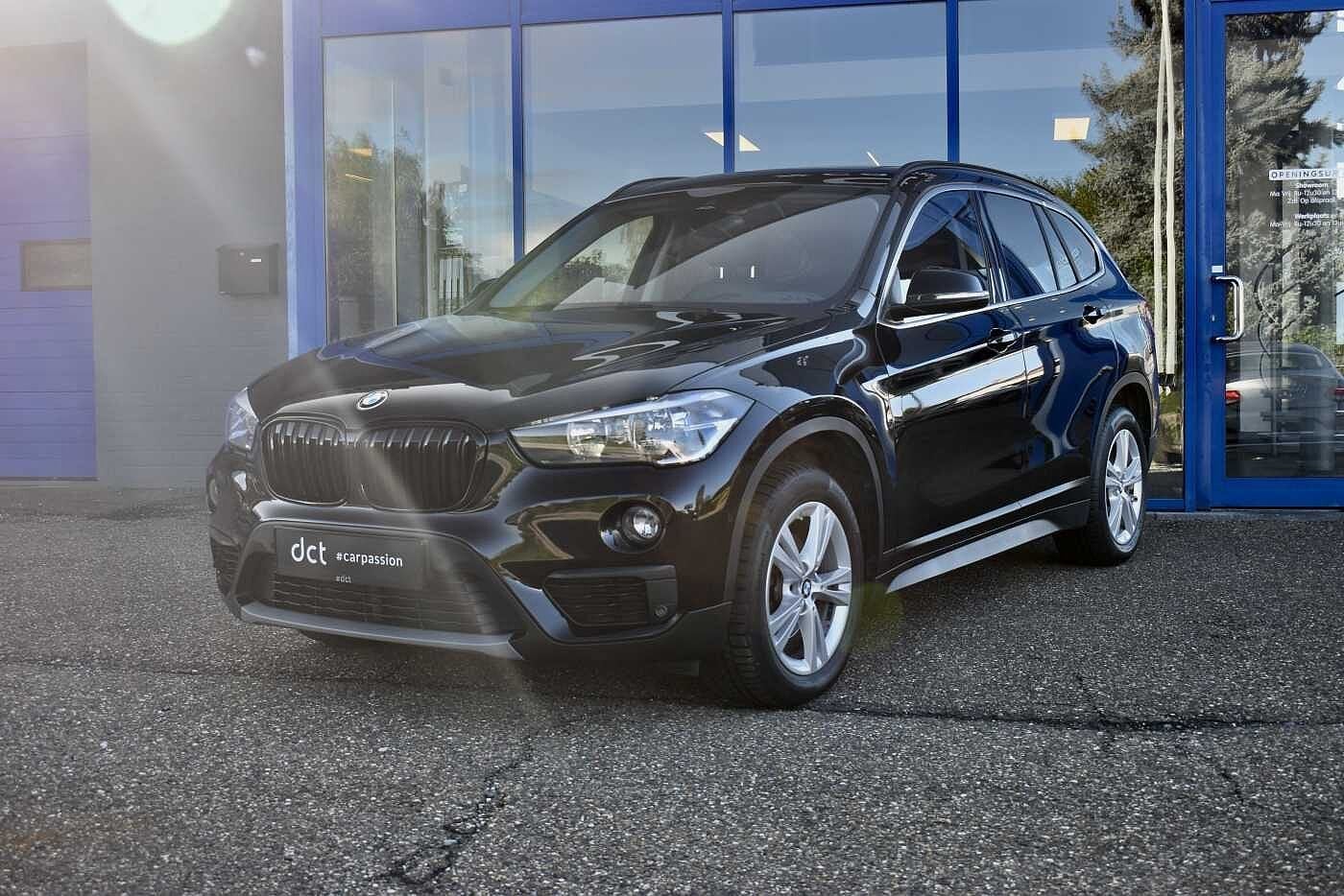 BMW X1 1.5 dA Panorama roof Leather Park assist (bj 2019), Gebruikt, 4 cilinders, Zwart, Leder
