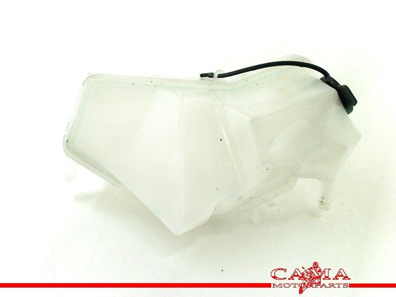 KOELVLOEISTOF RESERVOIR BMW (17128523489), Dhr. S. di Majo, Gebruikt, Info@cama-motorparts.nl, P.J. Troelstraweg 8 8
3144 CX  MAASSLUIS, NL
