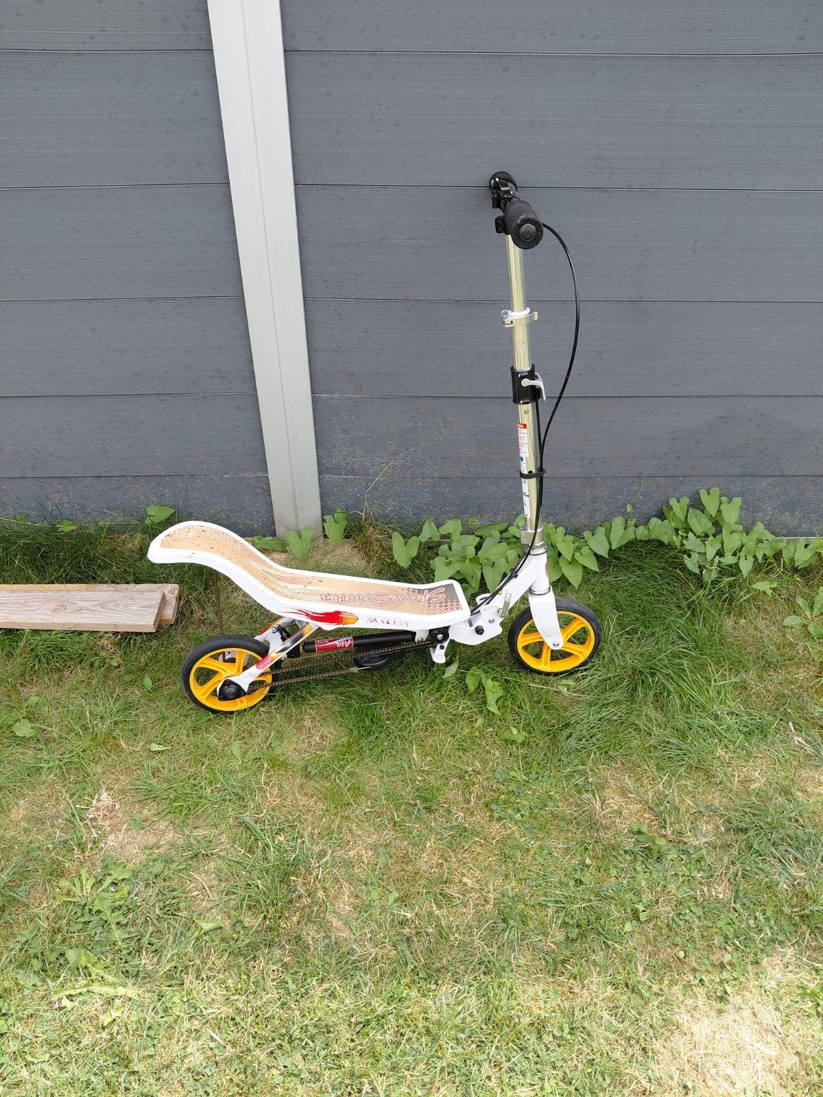 Trotinette "Space Scooter", Enlèvement