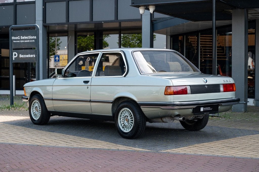 BMW 3-serie 320 E21 Edition E (bj 1982), Auto's, 90 kW, 4 zetels, Overige kleuren, Bedrijf