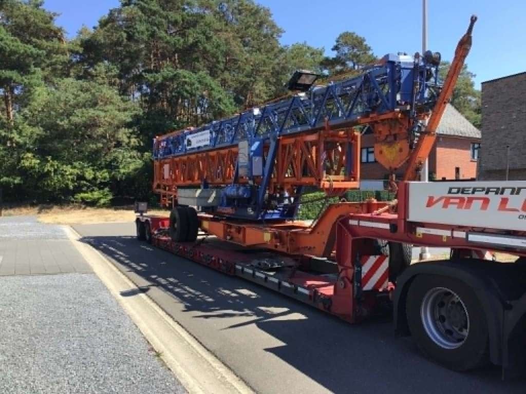 Arcomet T24 snelmontagekraan zoekt nieuwe werf, Zakelijke goederen, Machines en Bouw | Kranen en Graafmachines, Ophalen, Hijswerktuig