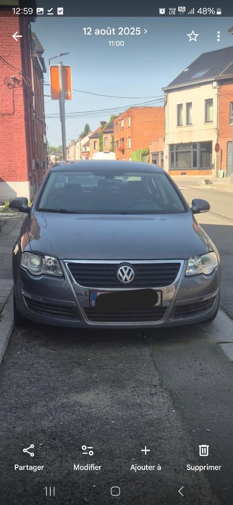 Passat 2007  a discuter, Auto's, Volkswagen, Voorwielaandrijving, 4 deurs, Zwart, Leder