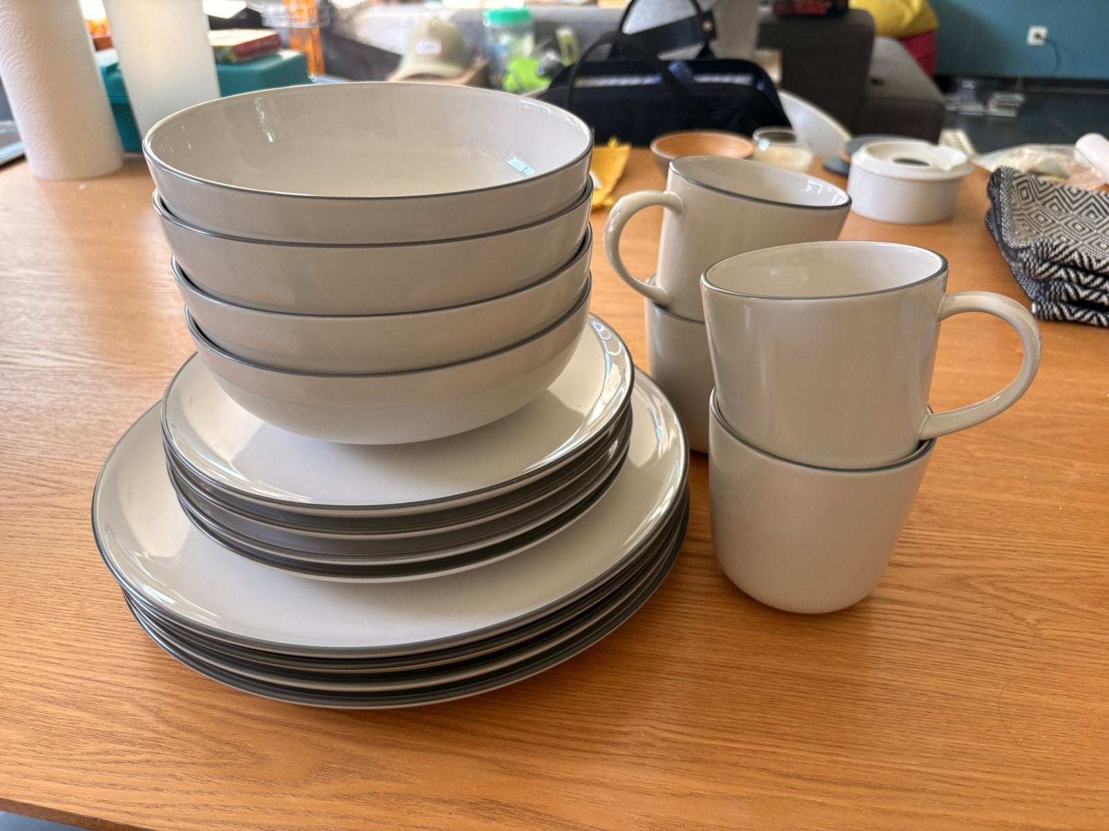 Serviesset 4 pers, Ophalen, Nieuw, Modern