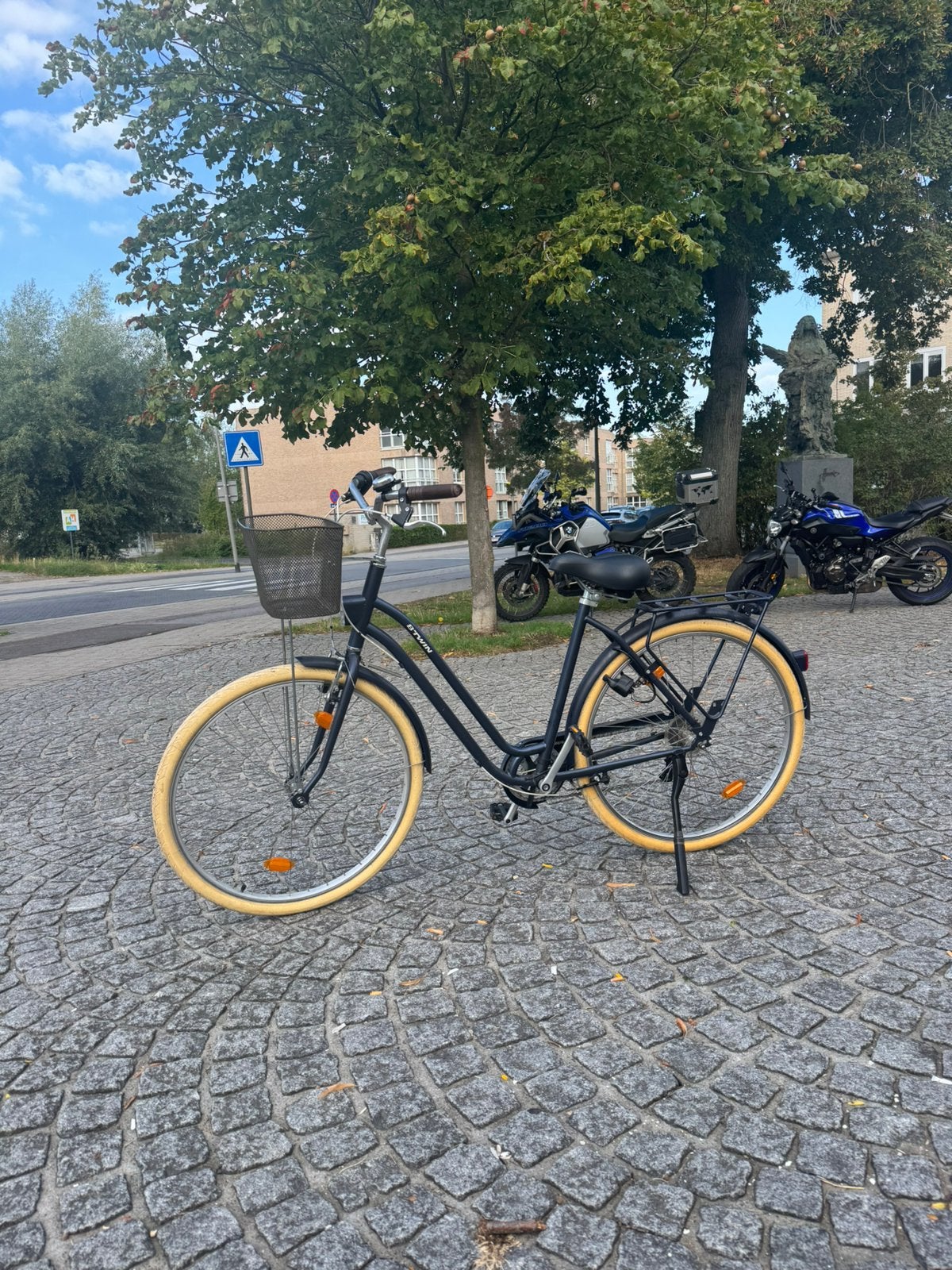 Btwin damesfiets, Fietsen en Brommers, Ophalen of Verzenden, Zo goed als nieuw