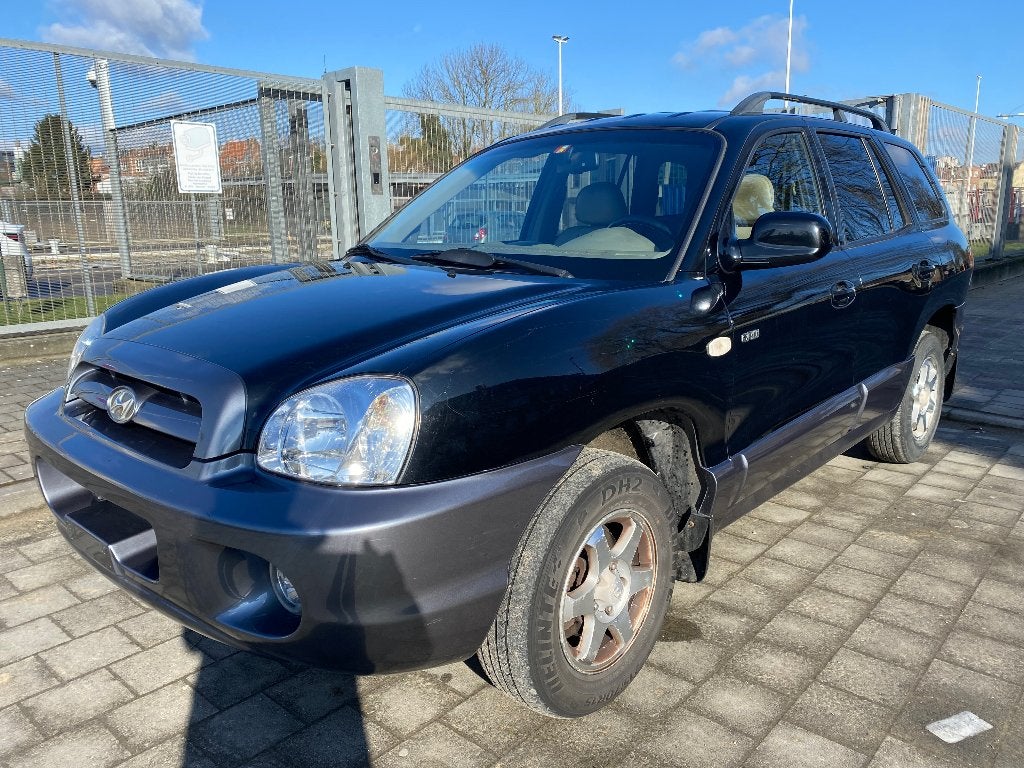 Hyundai Santa Fe Diego 2.0CRDI AIRCO Airco Wiel 116ch 4ve, Auto's, Dealer onderhouden, Santa Fe, Beige, Zwart