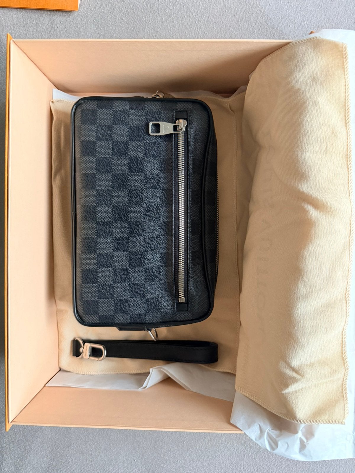 Louis Vuitton ‘Kasai Clutch’ N41664, Handtassen en Accessoires, Ophalen, Zo goed als nieuw