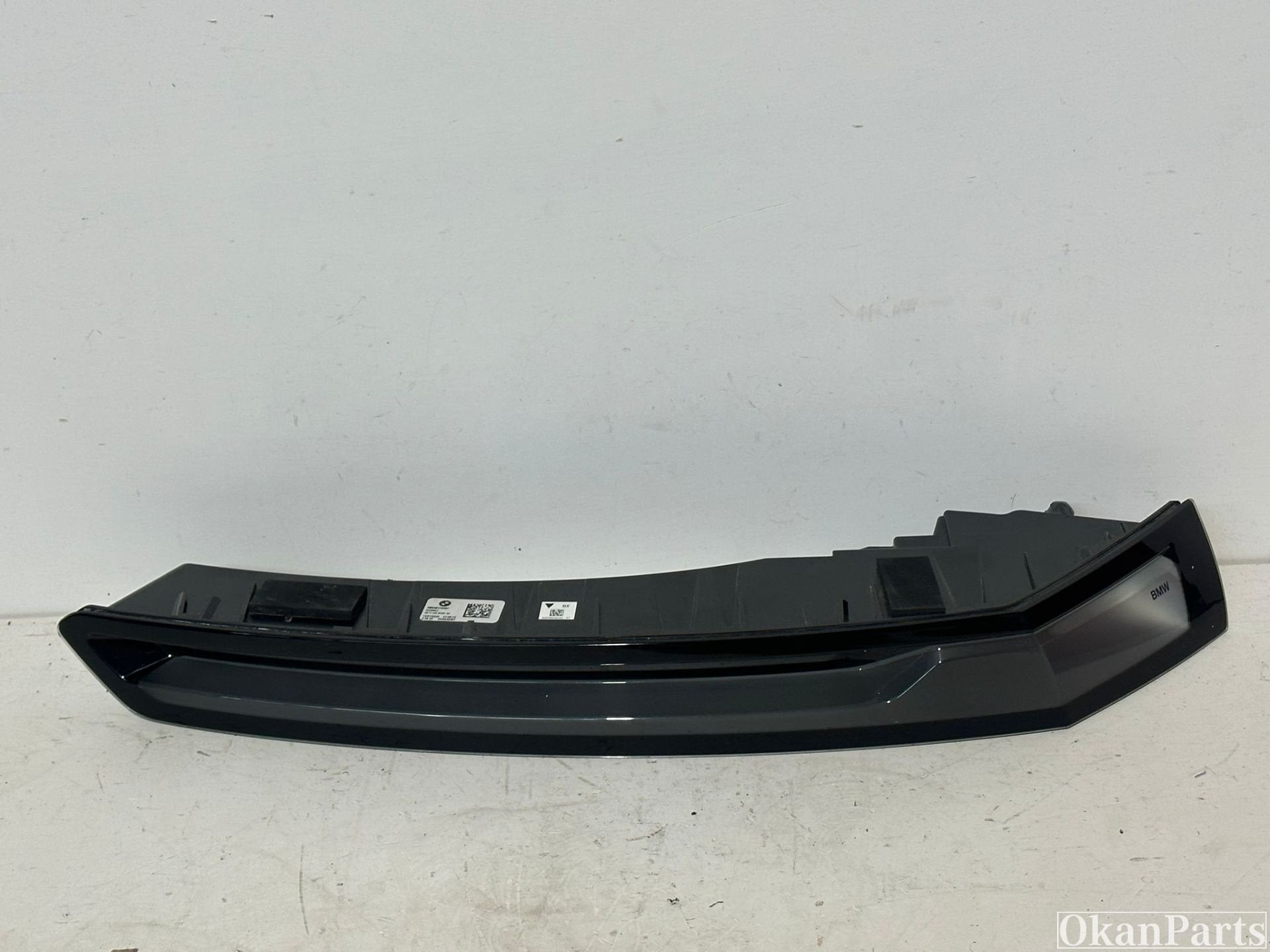 Feu arri re droit BMW iX i20 LED droit H85A8173401, Petuelring 130
80788  Munich, DE, Info@bmw.de, Utilisé, BMW