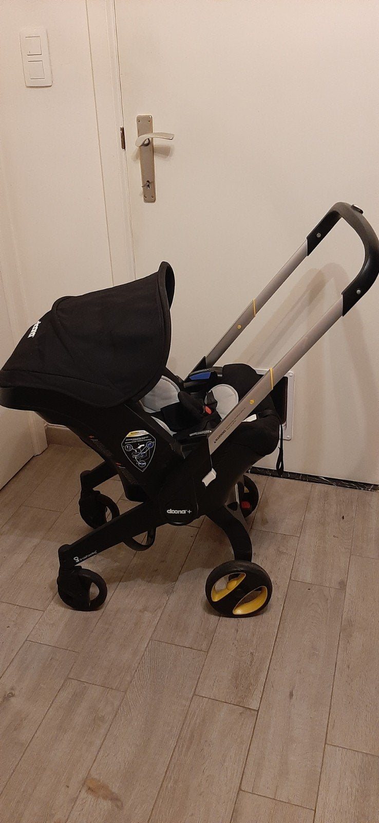 Doona koets - autostoel- maxicosi, Kinderen en Baby's, Ophalen, Zo goed als nieuw, Overige merken, Duomodel