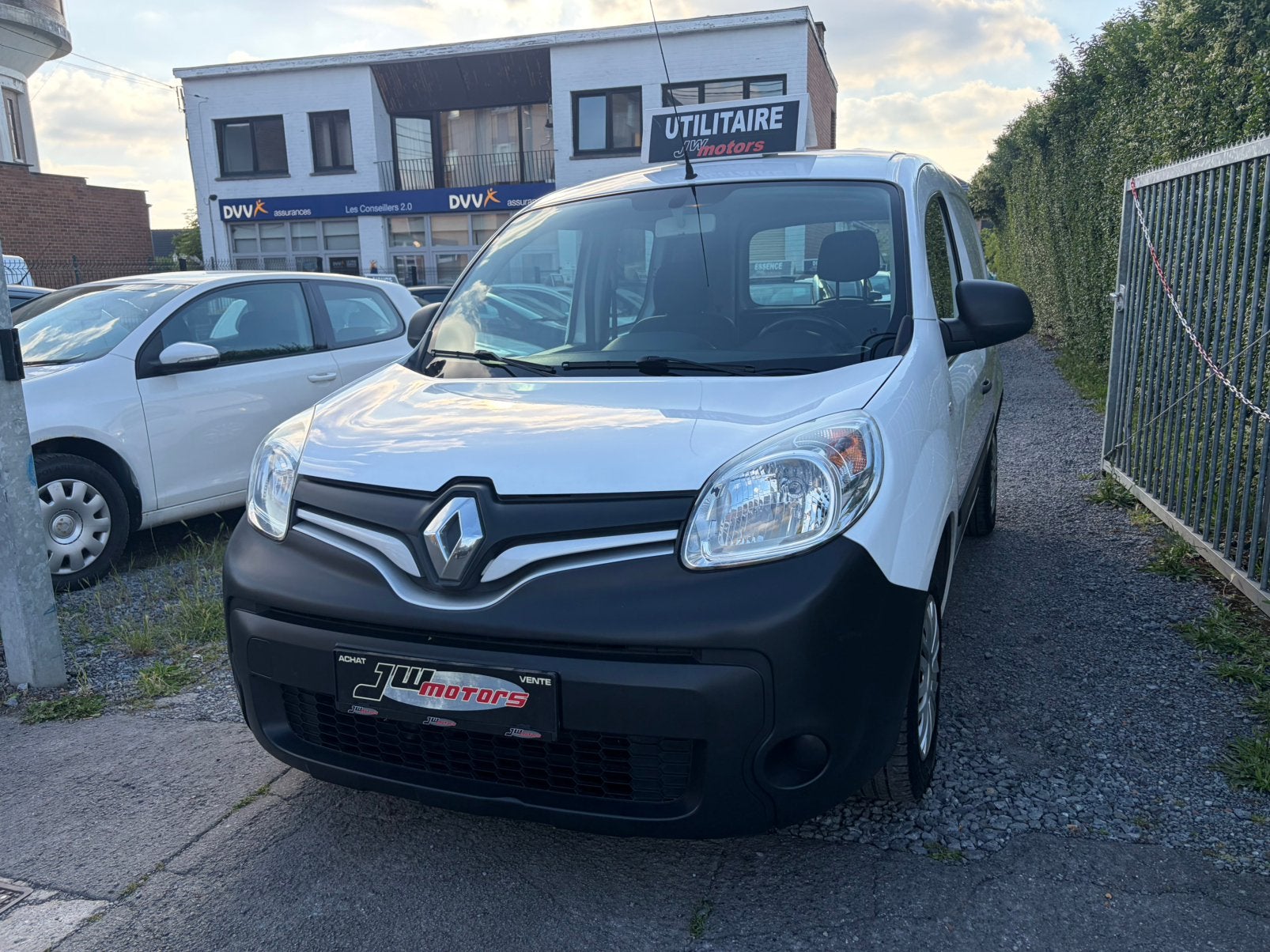 1.2TCE UTILIRAIRE**FAIBLE KM**1erProprietaire**, Auto's, Voorwielaandrijving, Stof, Zwart, Bedrijf