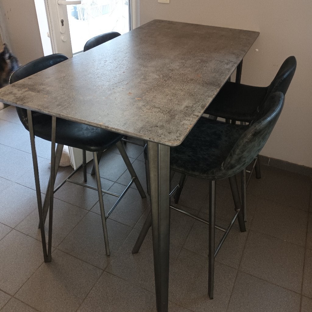 Keukentafel +stoelen, Ophalen, Gebruikt