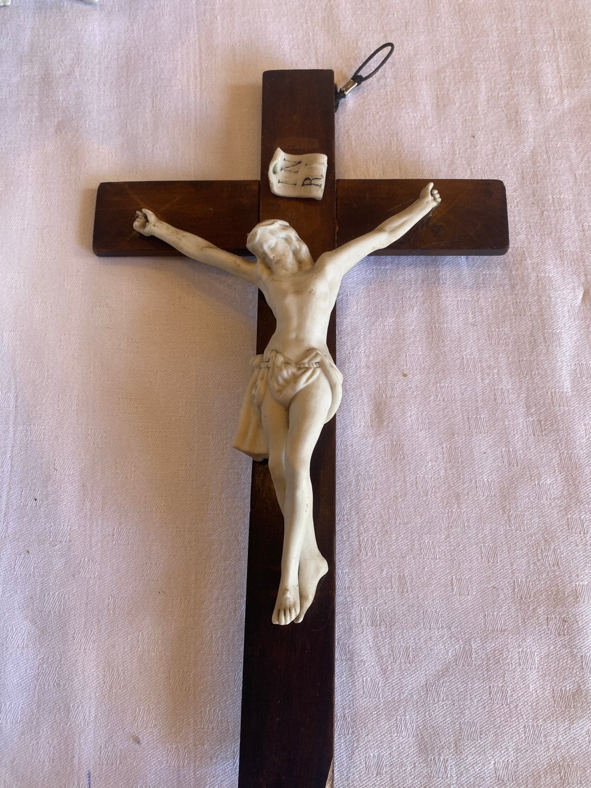 Jezus aan het kruis, Enlèvement, Comme neuf