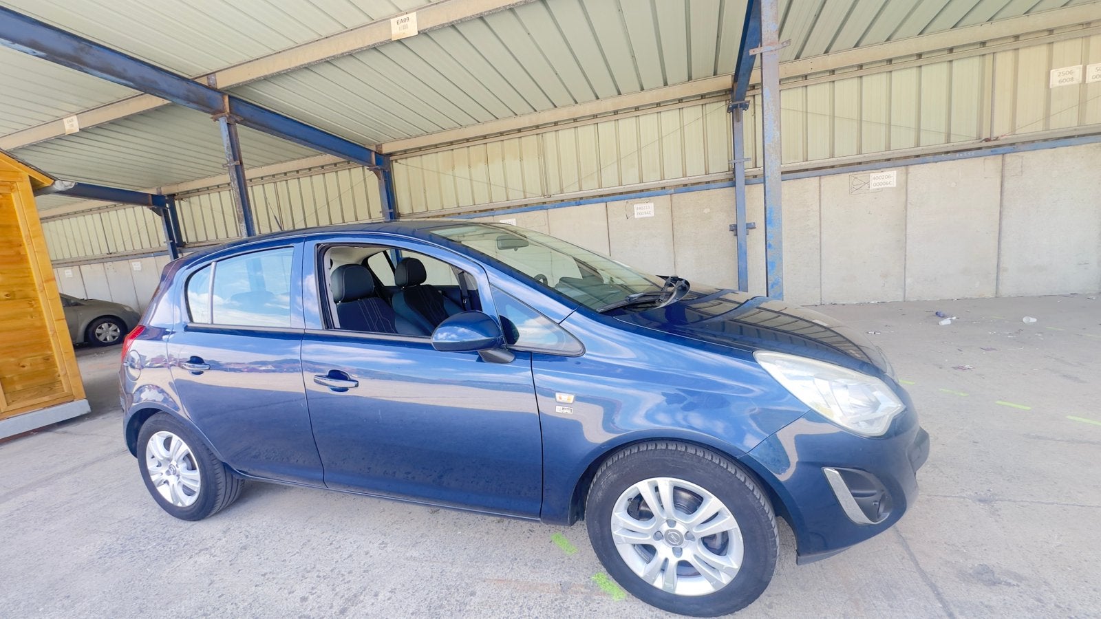 Opel Corsa 1.2i* 2013*Euro5* 122000km*A/C*5P*CT * feuille R, Auto's, Euro 5, 63 kW, Blauw, Bedrijf