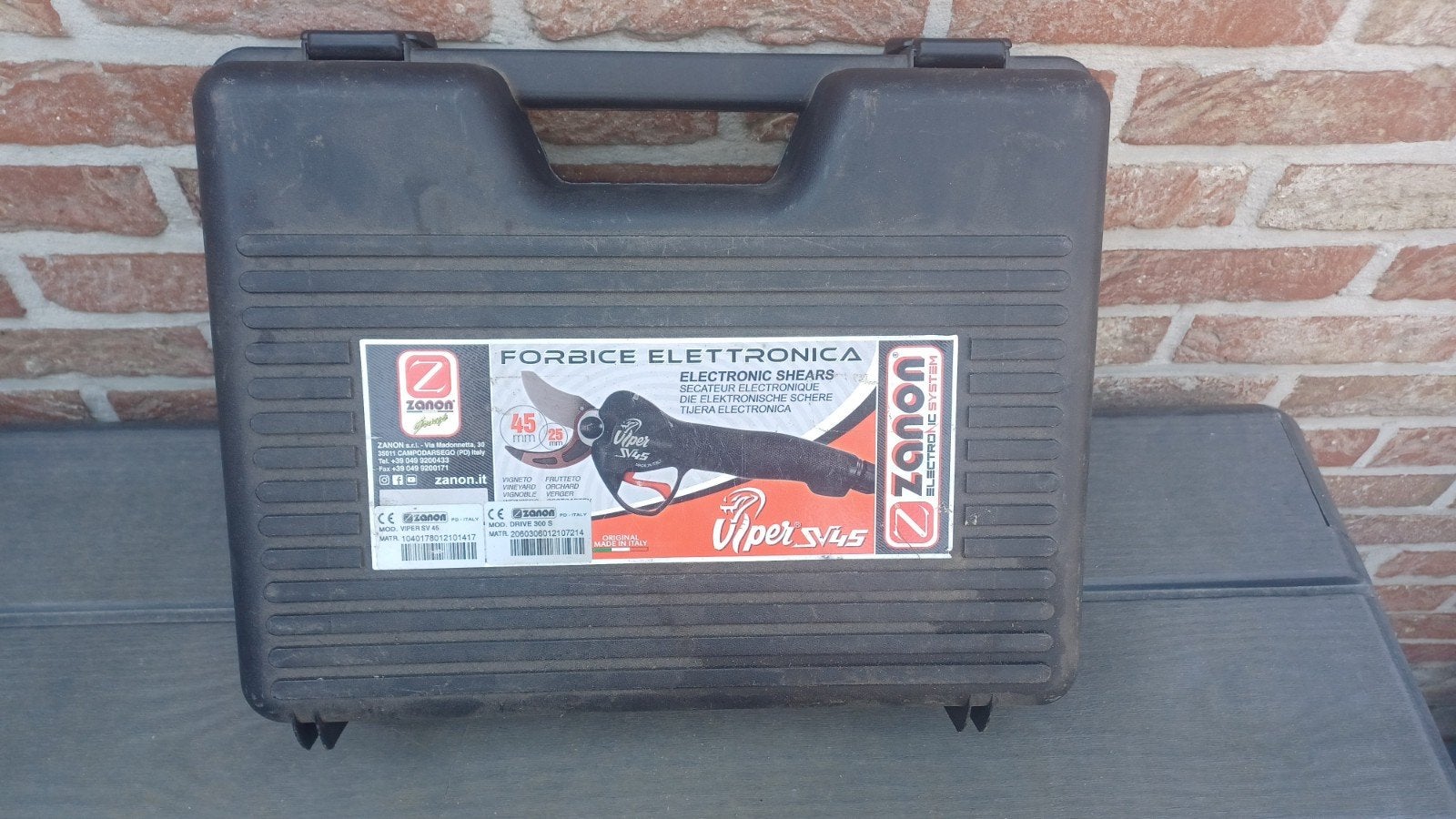 Sécateur à batterie professionnel de Zanon., Jardin & Terrasse, Enlèvement, Utilisé, 40 à 49 mm, Zanon