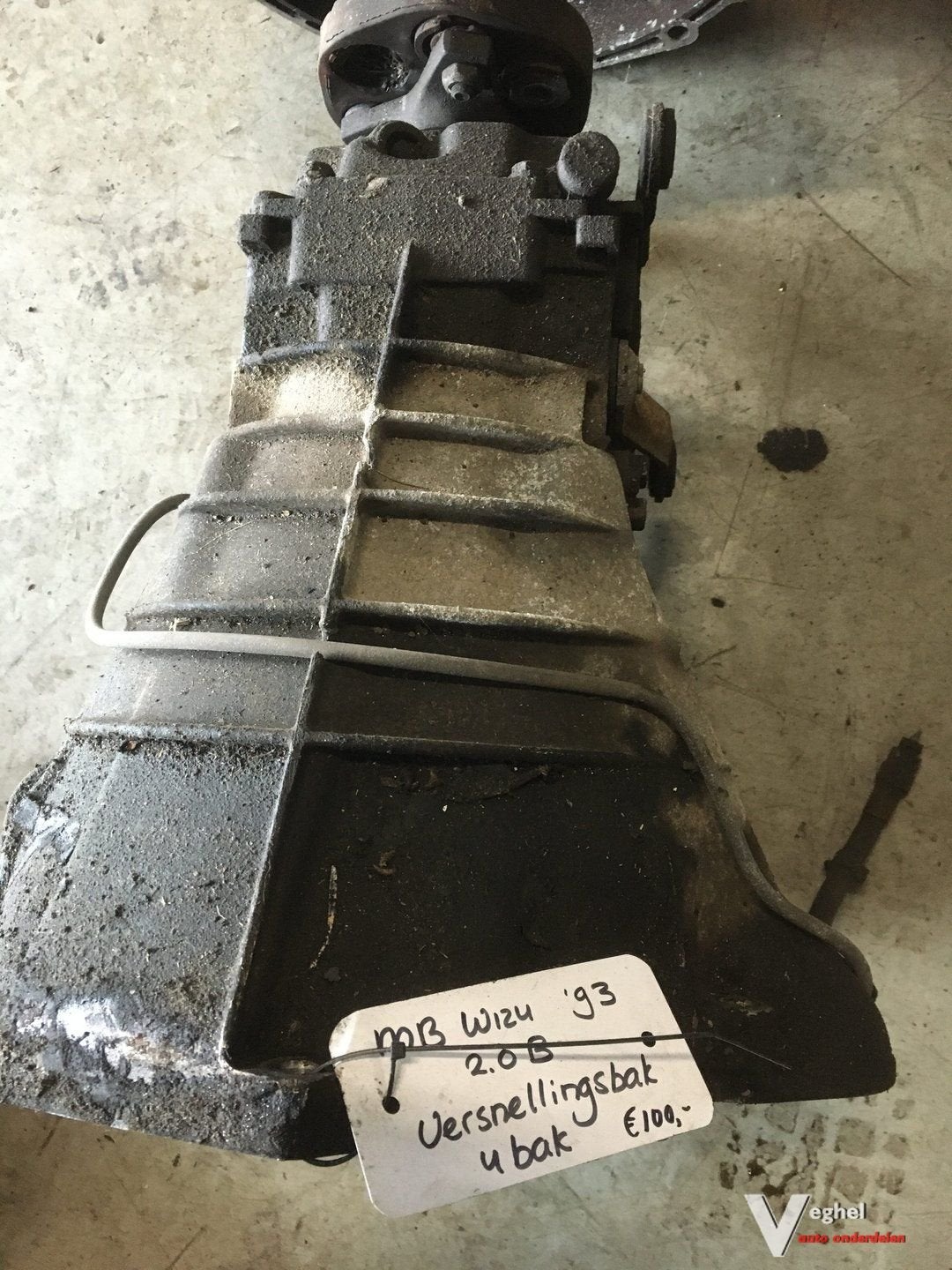 Mercedes w124 2.0 benzine versnellingsbak 4 bak '93, Auto-onderdelen, Ophalen, Gebruikt, -, -