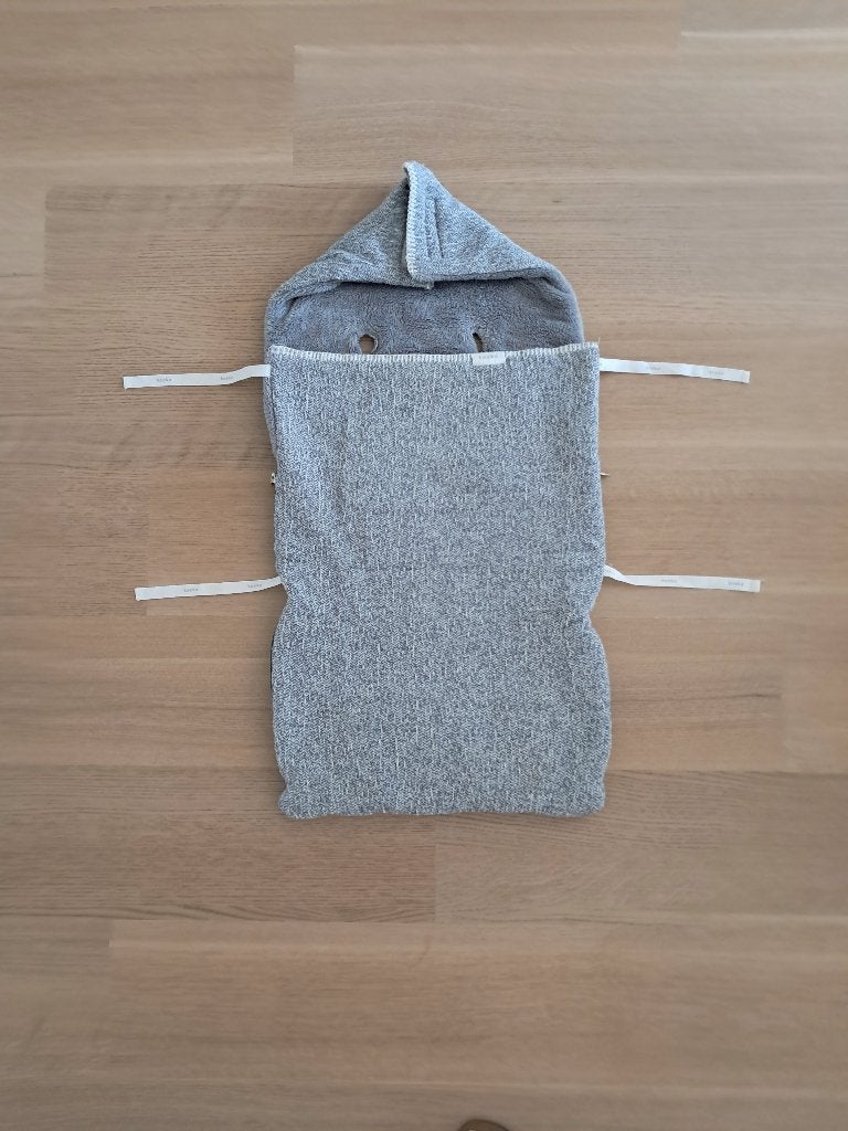 Koeka voetenzak sparkle grey, Kinderen en Baby's, Ophalen, Wasbaar, Koeka, Zo goed als nieuw