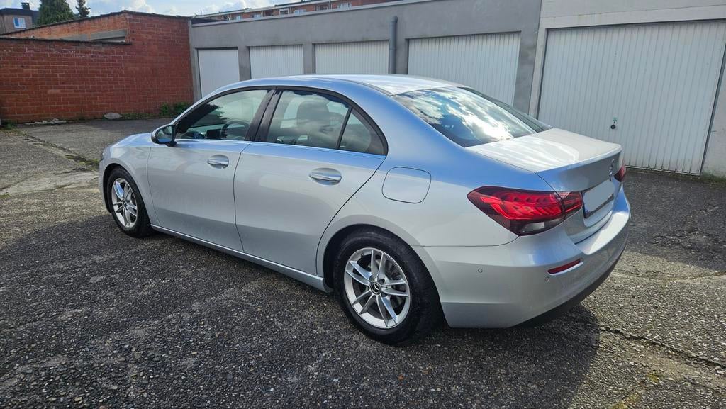 Mercedes benz A180, Auto's, Mercedes-Benz, Particulier, A-Klasse, ABS, Achteruitrijcamera, Airbags, Airconditioning, Alarm, Bluetooth
