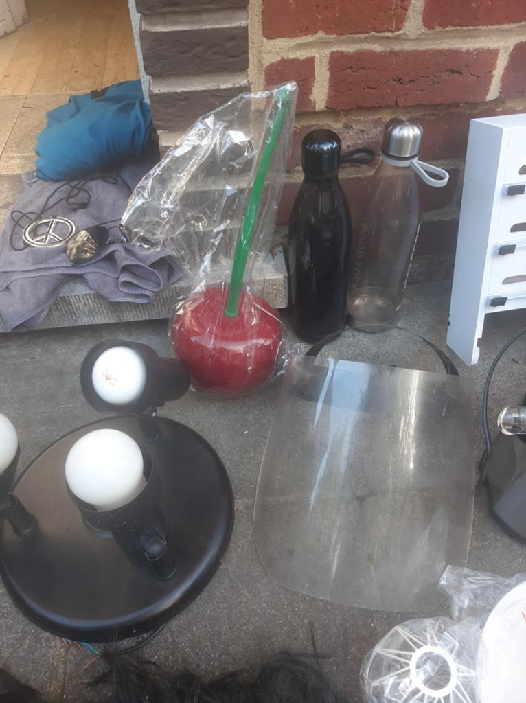 Lot pour brocante  55 articles le tout pour 110 euro, Enlèvement