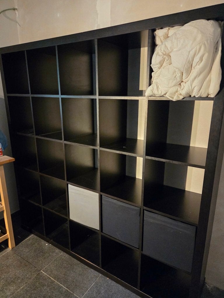 Armoire ouverte IKEA Kallax - 55 - noir - 185 cm - 60€, 25 à 50 cm, Enlèvement ou Envoi, 150 à 200 cm, 150 à 200 cm