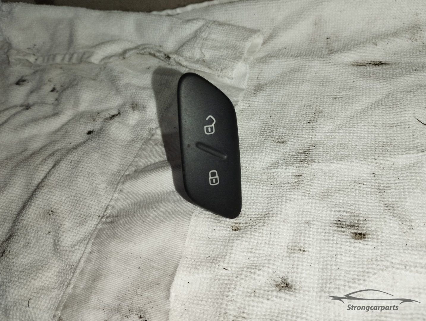 Schakelaar centrale vergrendeling Volkswagen Polo 6R1 6R1962, Volkswagen, -, Utilisé, -