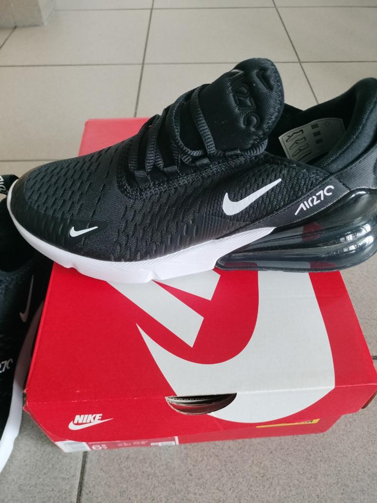 Nike Air Max 270 nouvelle taille 39, Vêtements | Hommes, Vêtements de bain & Maillots de bain, Enlèvement ou Envoi