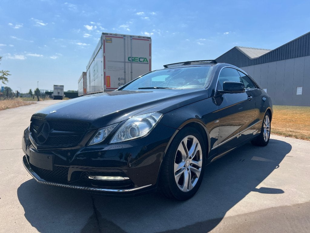 Mercedes E Coupe voiture de reprise, Autos, Mercedes-Benz, Entreprise, Achat, Classe E, ABS, Airbags, Air conditionné, Alarme
