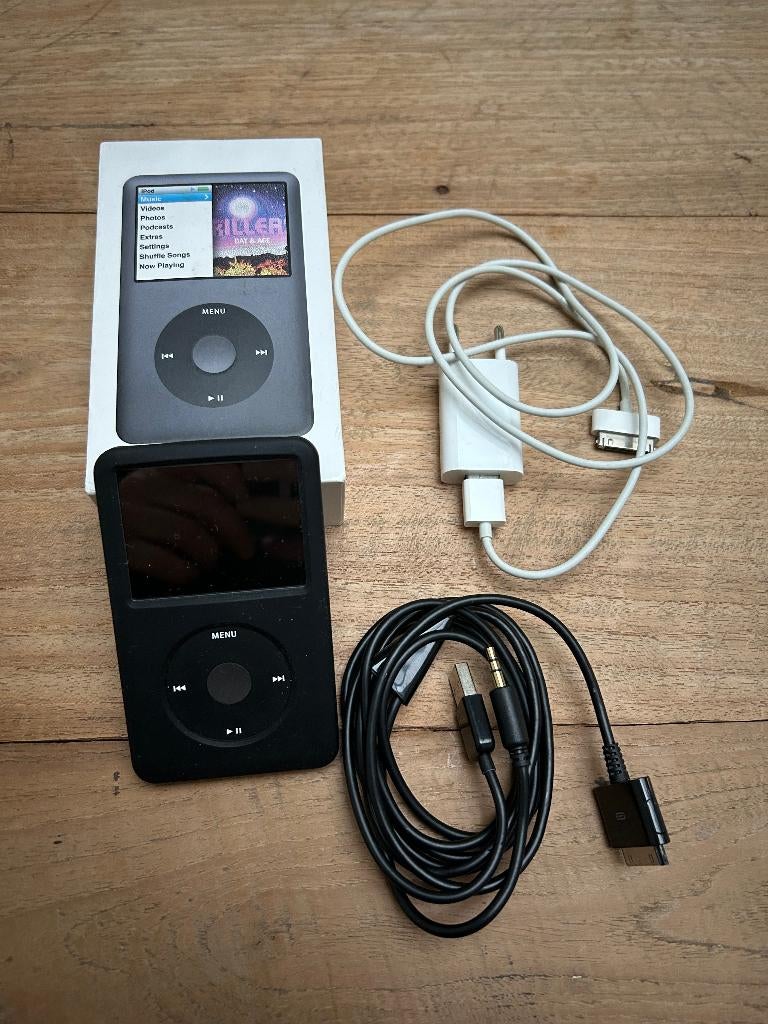 Ipod classic black 160GB, TV, Hi-fi & Vidéo, Lecteurs Mp3 | Apple iPod, Classic, 40 GB et plus, Comme neuf, Enlèvement