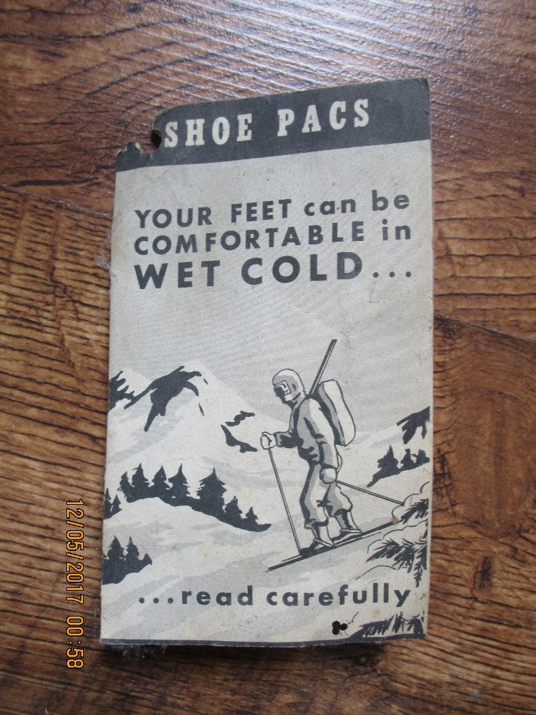 BROCHURE SUR LES PACKS DE CHAUSSURES, Collections, Enlèvement ou Envoi, Armée de terre, Vêtements ou Chaussures