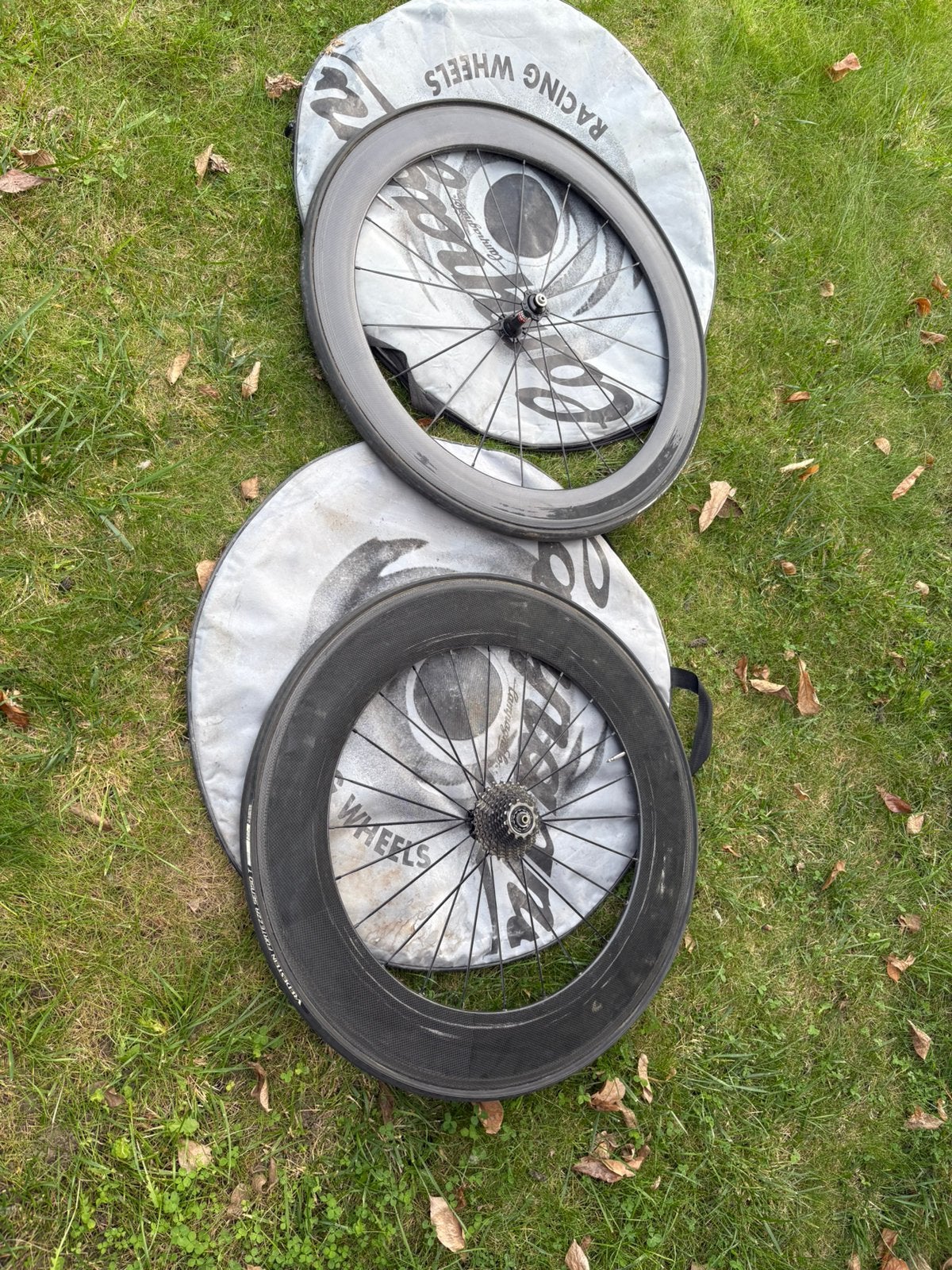 Carbon wielen, Ophalen, Gebruikt