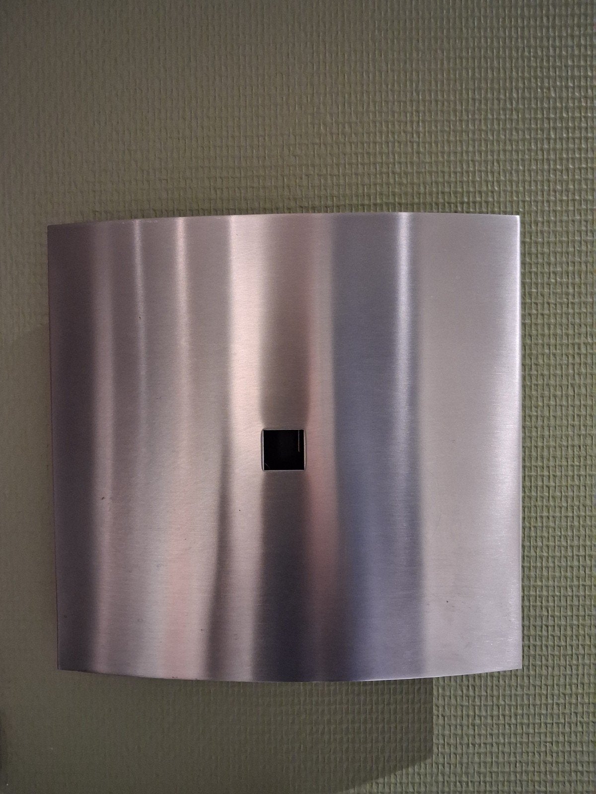 Te koop inox sleutelkastje 24 cm, Ophalen