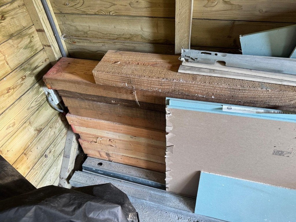 À donner – Lot complet de matériaux de construction, Bricolage & Construction, Enlèvement, Utilisé, Bois, Autres types