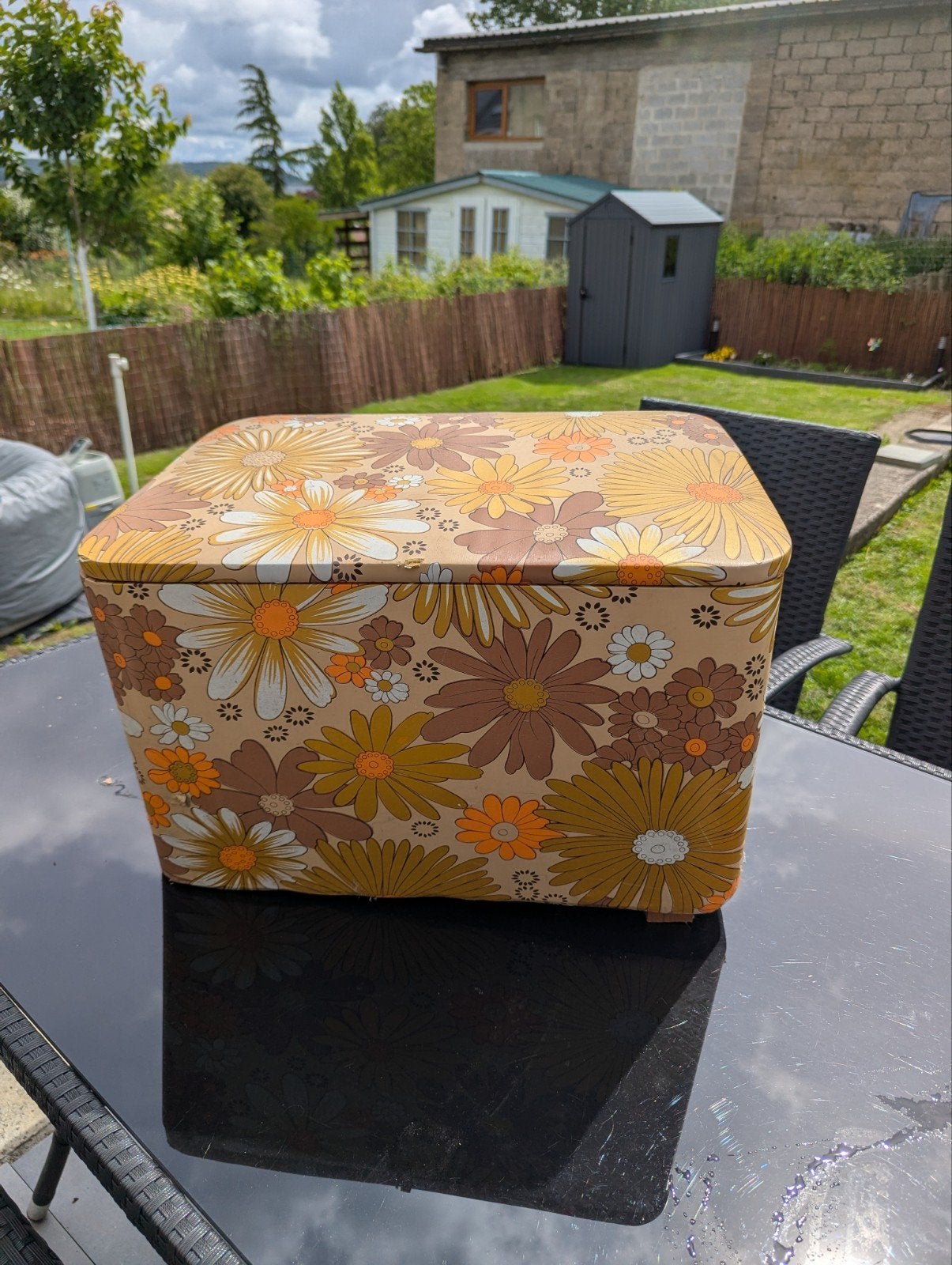 coffre vintage, Enlèvement