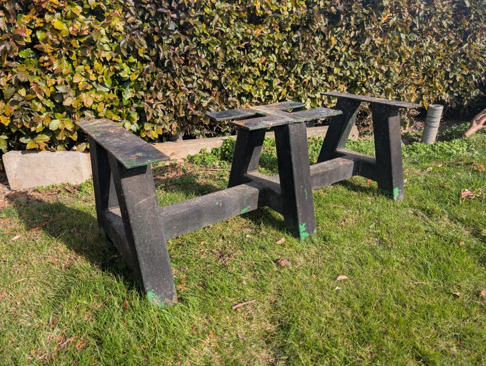 base très lourde et très solide pour une table de jardin bas, Jardin & Terrasse, Enlèvement