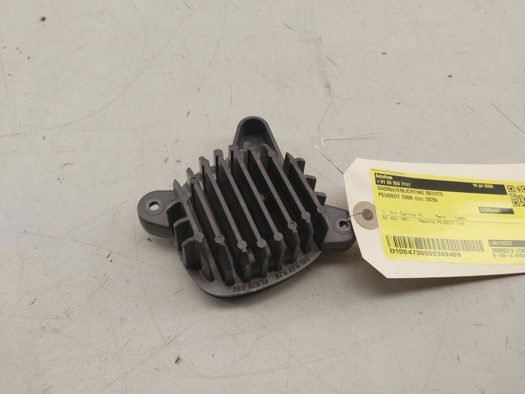 MODULE DE PHARE À DEL 2008 (UD / UK / UR / US / UX), Kontakt-peugeot@peugeot.com, Utilisé, Peugeot Deutschland GmbH, Bahnhofsplatz
65423  Rüsselsheim, DE