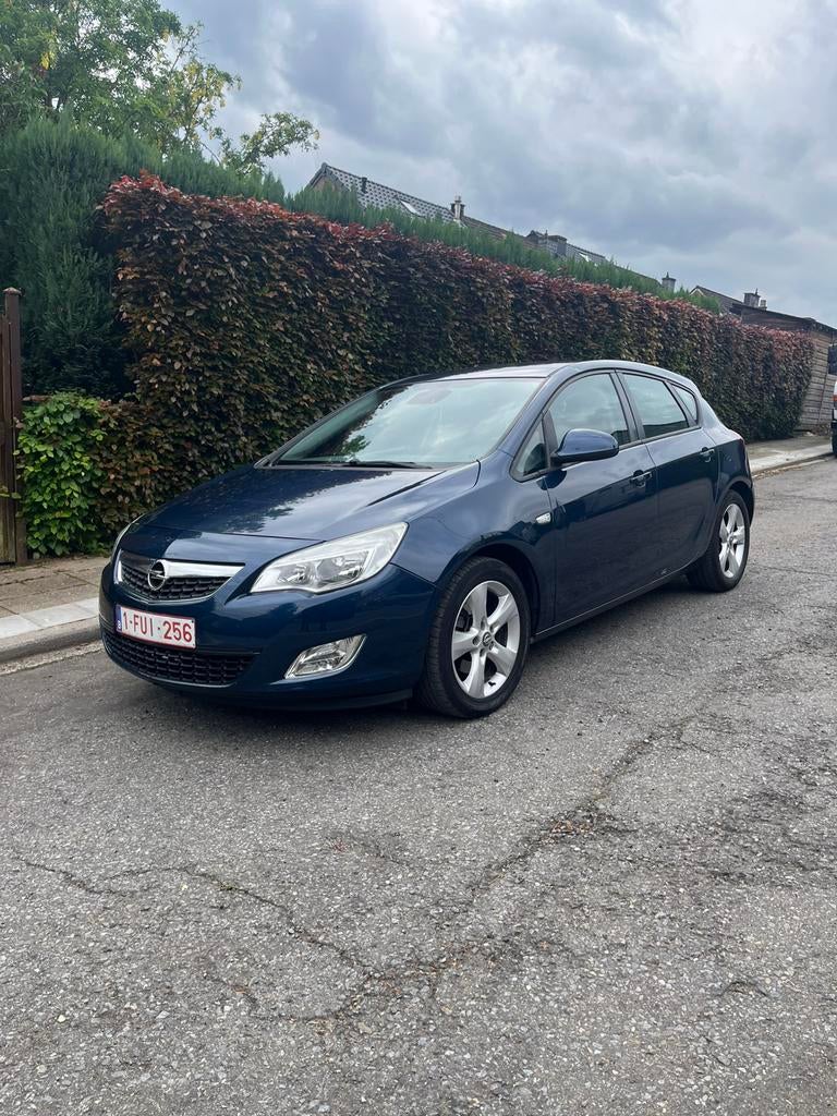 Prete a immatriculer opel astra j, Autos, Particulier, Achat, Astra