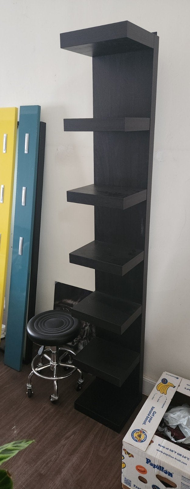 lack ikea wandrek, Huis en Inrichting, Ophalen