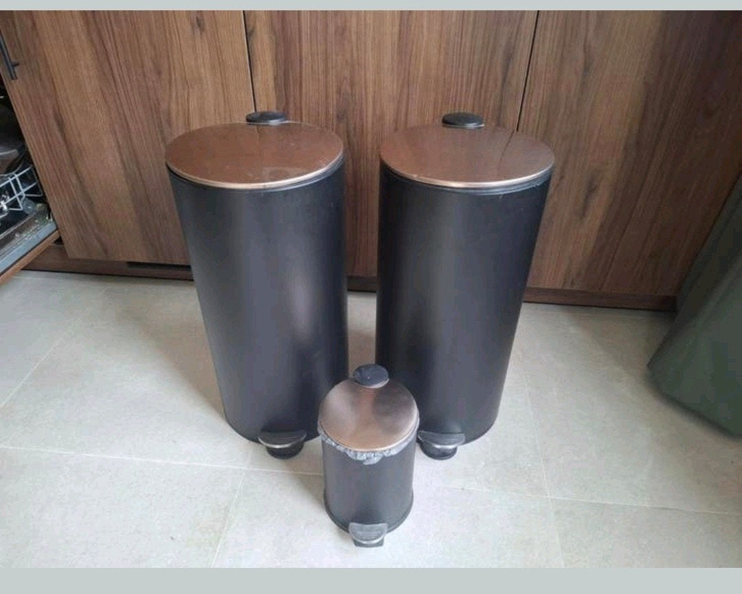 2 vuilnisemmer, pedaalemmer 40L en 1 x 5L, Huis en Inrichting, Woonaccessoires | Prullenbakken, Ophalen