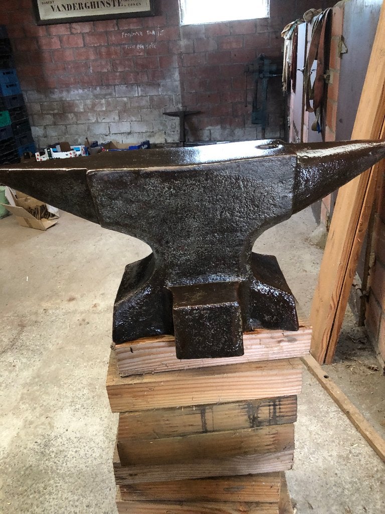 Aambeeld 120 kg, Doe-het-zelf en Bouw, Ophalen, Gebruikt, Overige typen