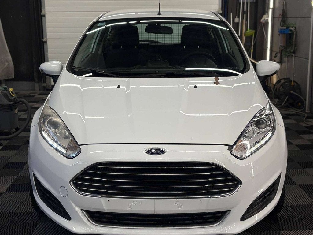 Ford Fiesta 1.5 TDCi Lichte vracht GEKEURD 2016 92000km Euro, Autos, Achat, 74 ch, Euro 6, Entreprise