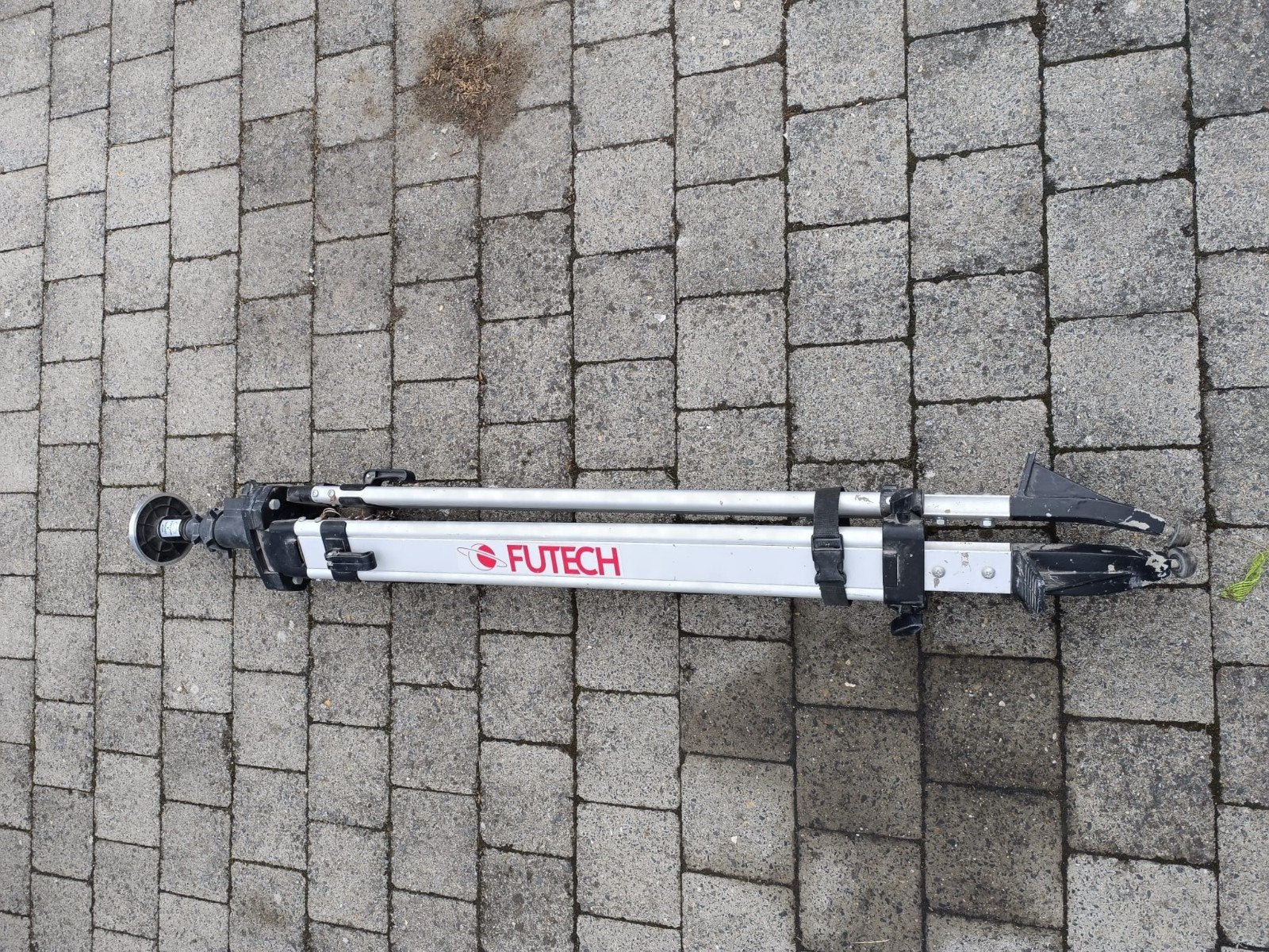 statief futech heavy duty tot 330 cm, Bricolage & Construction, Instruments de mesure, Enlèvement, Utilisé