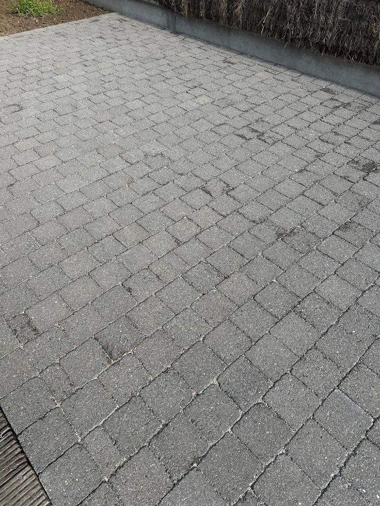 Gratis betonklinkers grijs 14,5m², Tuin en Terras, Ophalen, Gebruikt, Klinkers, 10 m² of meer