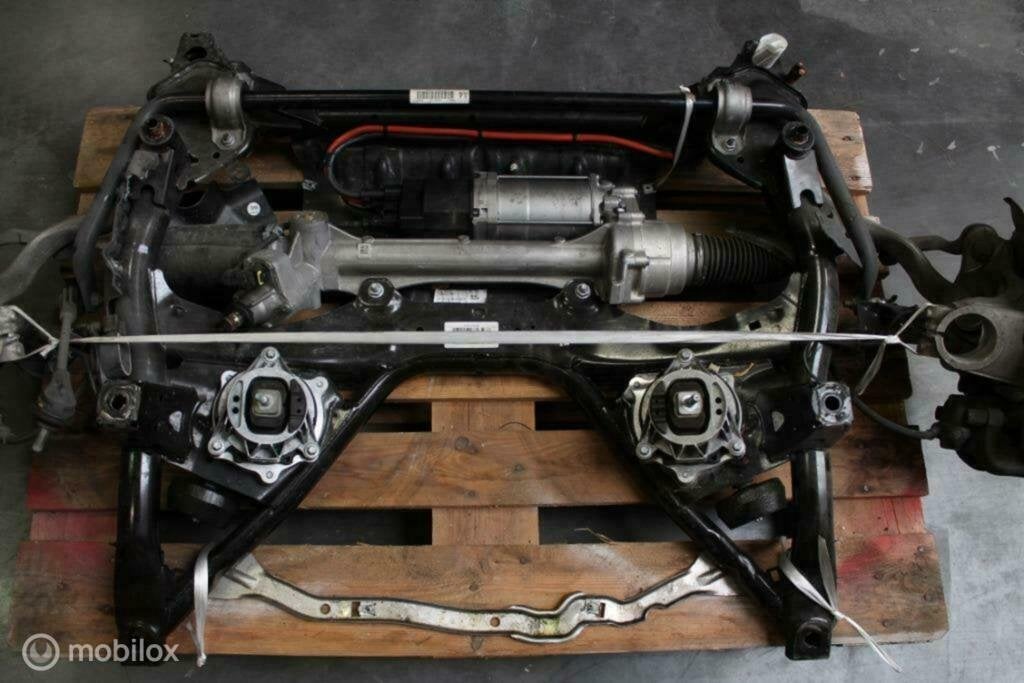 Ressort arrière BMW 4 serie F32 F33 F36 F82 F83 (2014-....), BMW, BMW