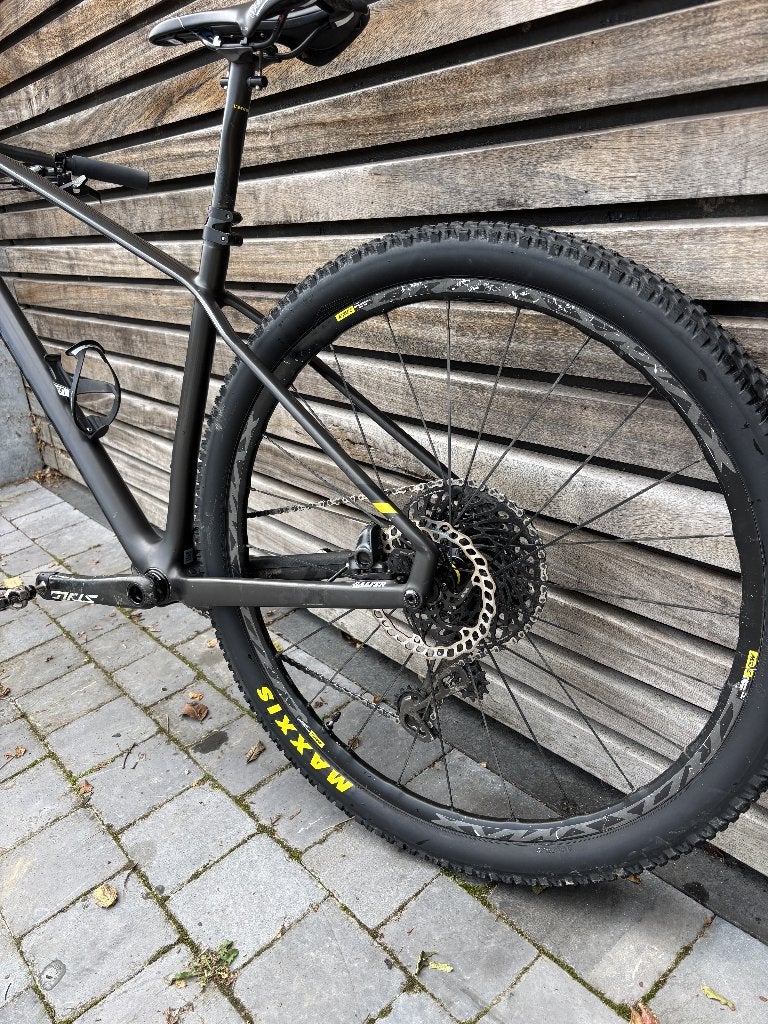 Mondraker Podium Carbon R, maat L, Ophalen, Gebruikt