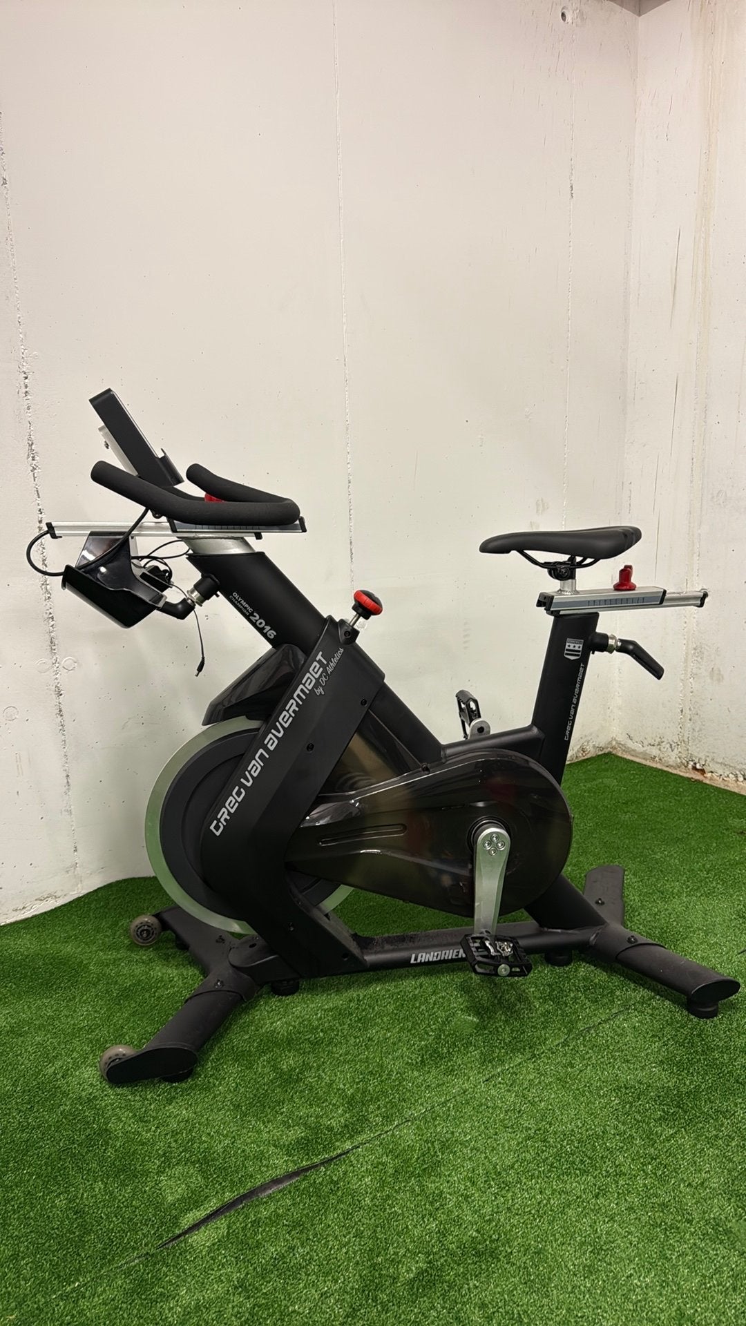 Spinningfiets Greg van Avermaet, Sport en Fitness, Ophalen, Zo goed als nieuw