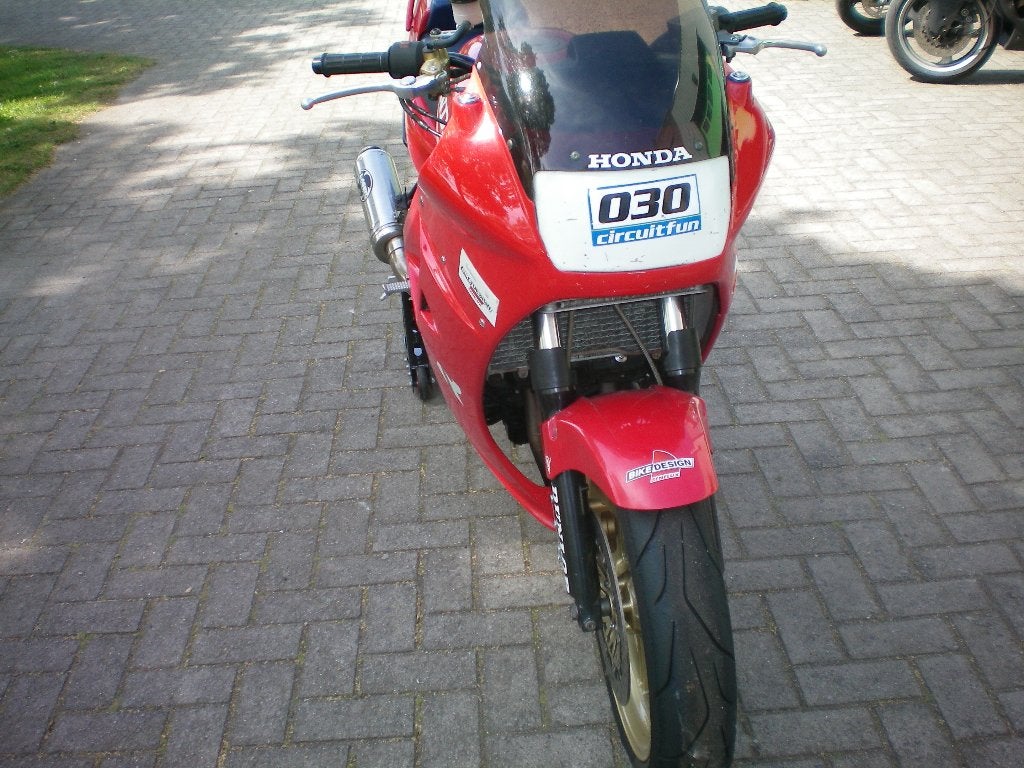 Honda VFR 750F RC 24, Motos, Permis Moto A, Entreprise, Occasion, Plus de 35 kW
