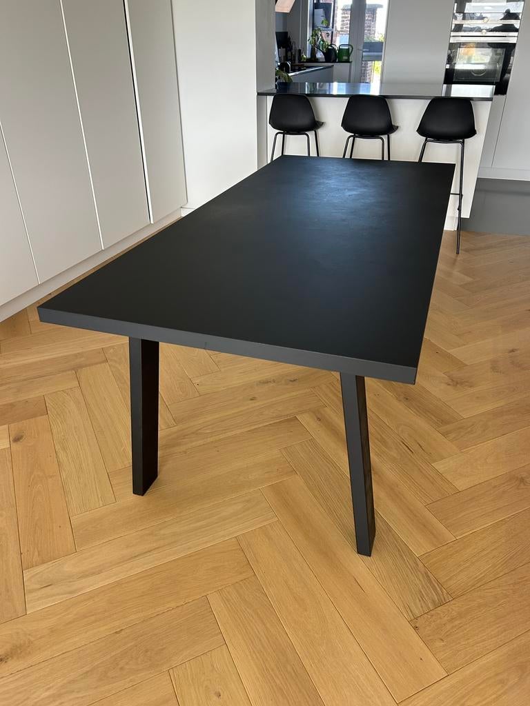 Zwarte eettafel, Ophalen, Zo goed als nieuw