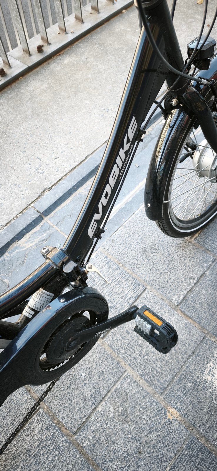 Nieuwe elektrische fiets, Enlèvement