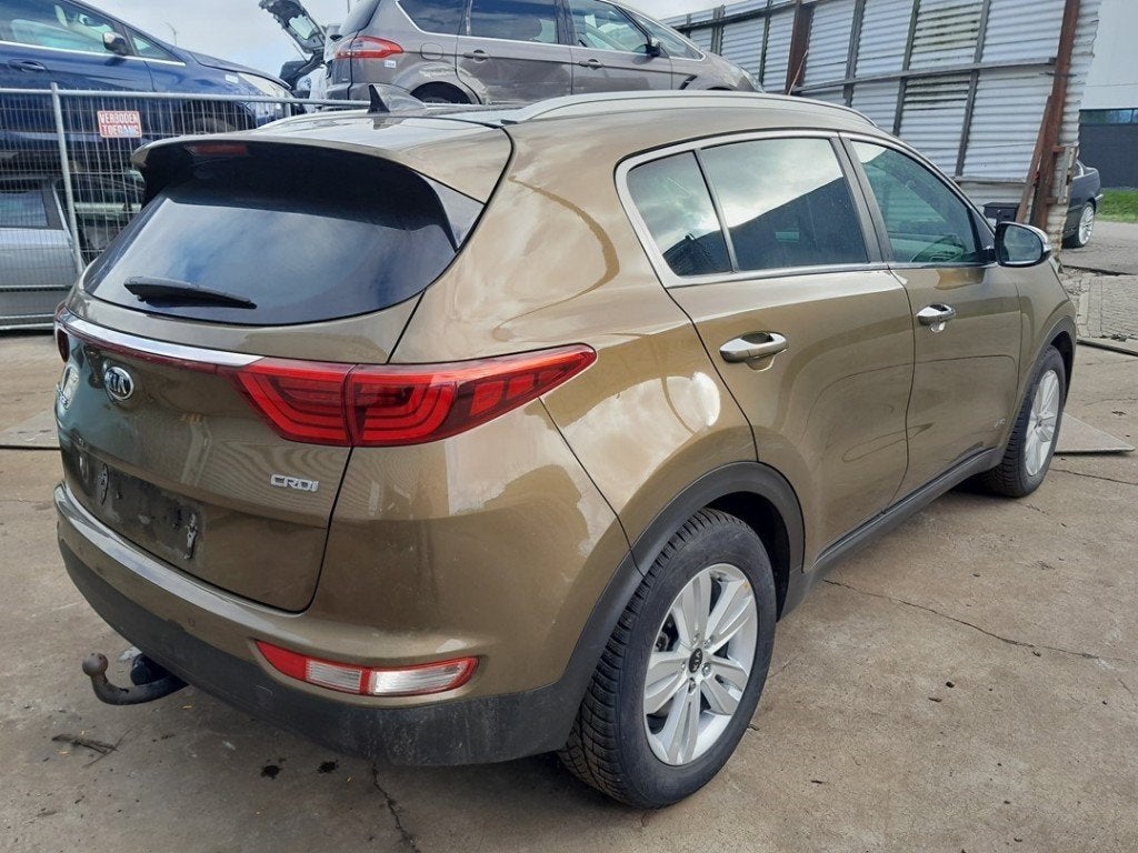 TORSIEVEER ACHTER Kia Sportage (QL) (01-2015/09-2022), Info@kia.de, Theodor-Heuss-Allee 11
60486  Frankfurt am Main, DE, Kia Deutschland GmbH