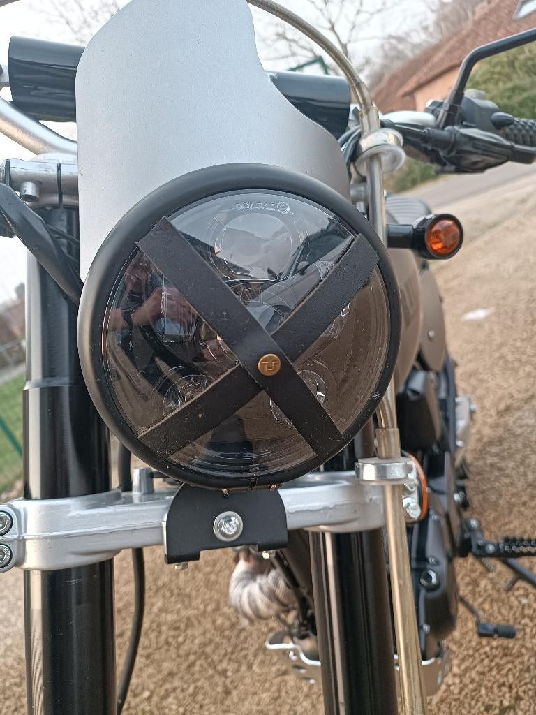 Bullit hero 125cc, Particulier, 11 kW of minder, 1 cilinder, Crossmotor